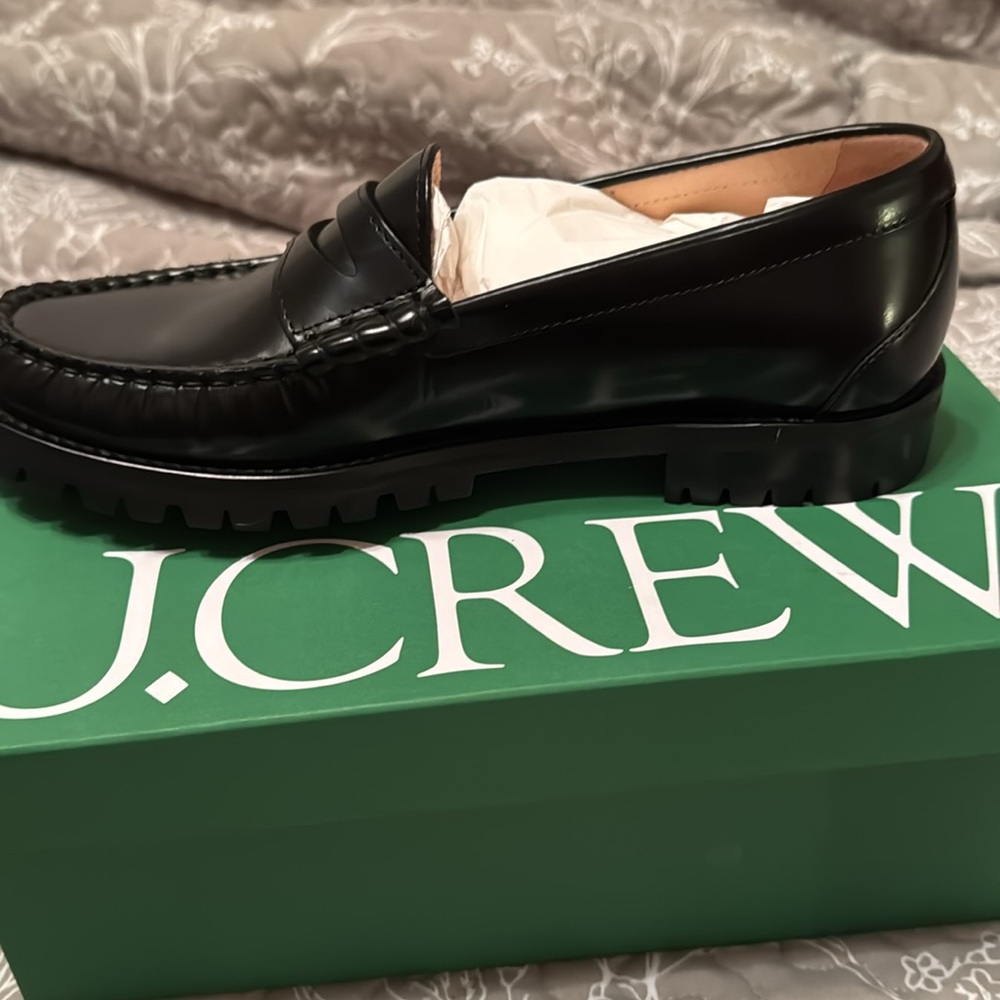 J CREW 8.5 WOMENS LUG HEEL LOAFERS BNWT
